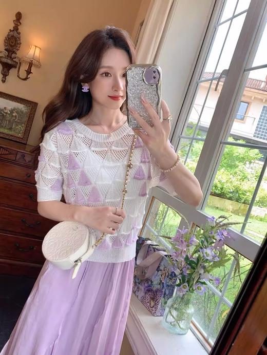 张心子【芋泥小方】 法式镂空镂空针织上衣女夏装新款洋气小衫仙 U2406004 商品图4