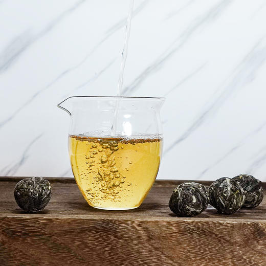 【易武古茶】2021年头春龙珠 普洱茶云南易武普洱生茶160g 罐装  润品昌店铺撤店低于成本价收购转手分享古粉 商品图2