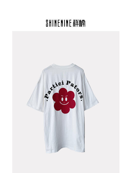 420812710A花朵印花短袖T恤 商品图3