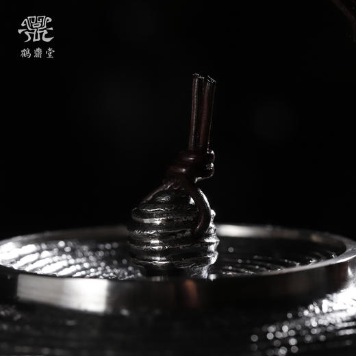 鹤鼎堂闻天系列照明螺旋纹大号汤沸（银色）（缺货） 商品图3
