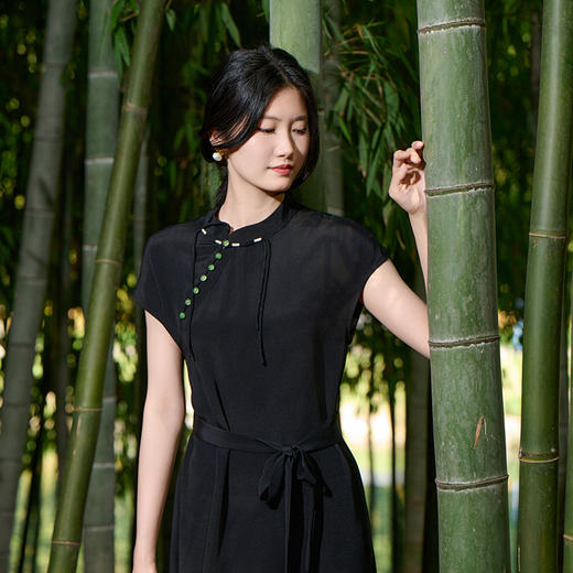 【复古国风盘扣裙】24年春夏新品女士100%桑蚕丝中长款连衣裙系带收腰真丝裙 商品图1