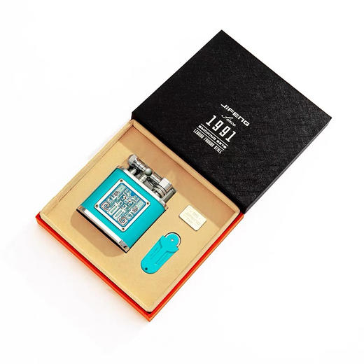 JIFENG季风雪茄单火直冲防风打火机超大贵气龙图腾雕花礼盒包装 商品图3