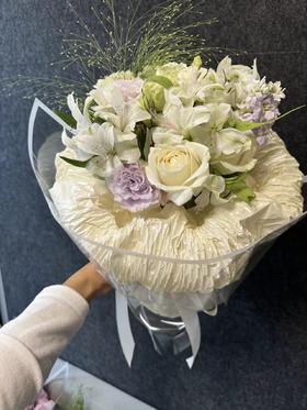 不期而遇--玫瑰花束