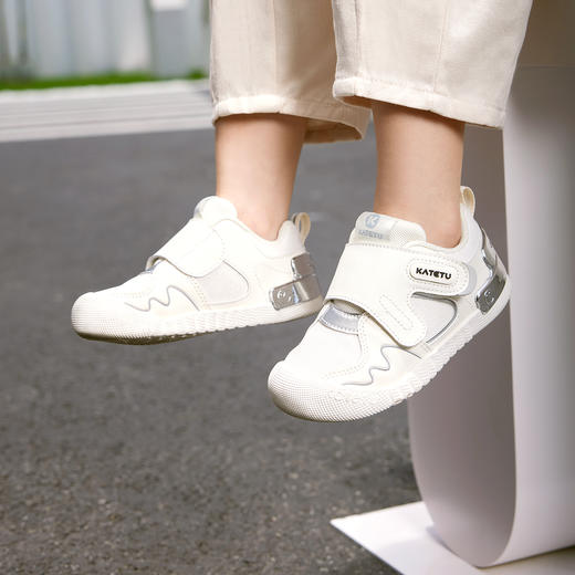 卡特兔小K盾宝宝学步鞋2024秋季室内鞋婴儿鞋入园鞋幼儿园小白鞋 商品图4