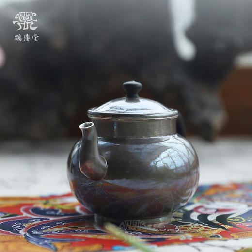 鹤鼎堂闻天系列银壶行露镜面急须（紫皮）（缺货） 商品图1