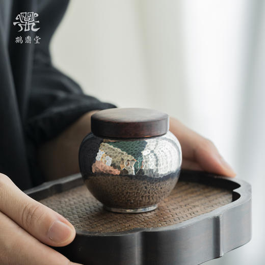 鹤鼎堂闻天系列其奥槌目纹茶叶罐（银色)（缺货） 商品图3