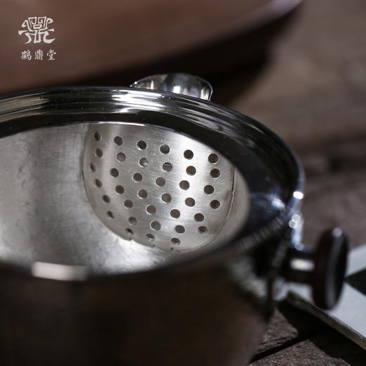 鹤鼎堂闻天系列東池东池横纹急须（银色）（缺货） 商品图1