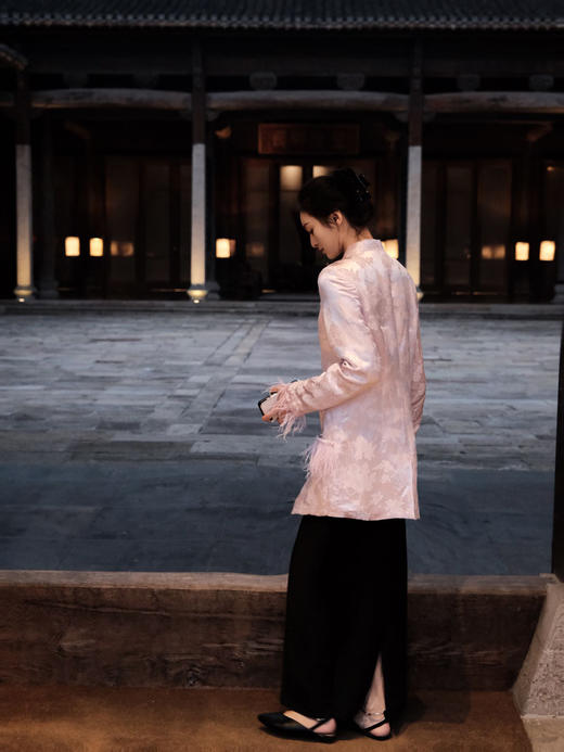 微瑕秒杀| 盛唐牡丹 |花篮硕果新中式对襟外套[特价品](特殊商品不退不换) 商品图2