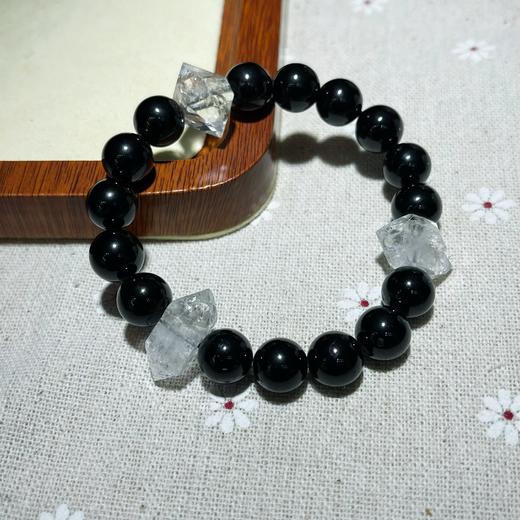 黑碧玺手链 约10mm 搭配三颗闪灵钻 商品图0