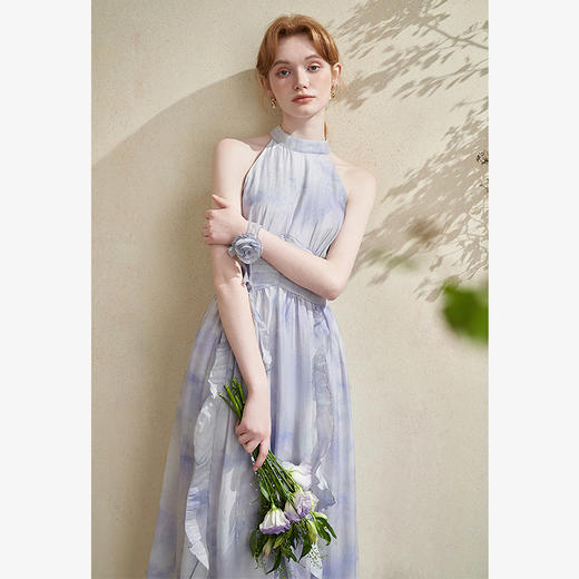 优雅挂脖荷叶边碎花连衣裙新款立领无袖A字型长裙V0740512 商品图2