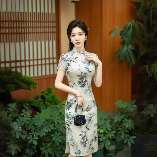 ZAYS2024夏季丝绸提花改良时尚气质素雅年轻高级感国风旗袍女 商品图2