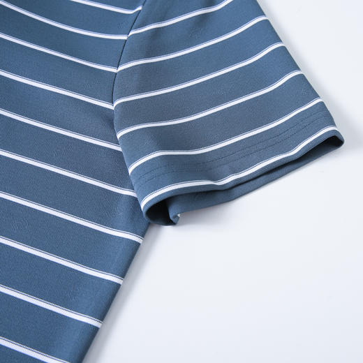 YvesFigarau伊夫·费嘉罗新款休闲短袖T恤975831 商品图5