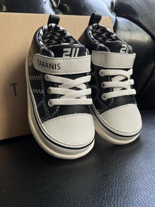 【超惠秒】TARANIS 泰兰尼斯 男女宝宝四季通勤包头防踢软底稳稳机能鞋 商品图2