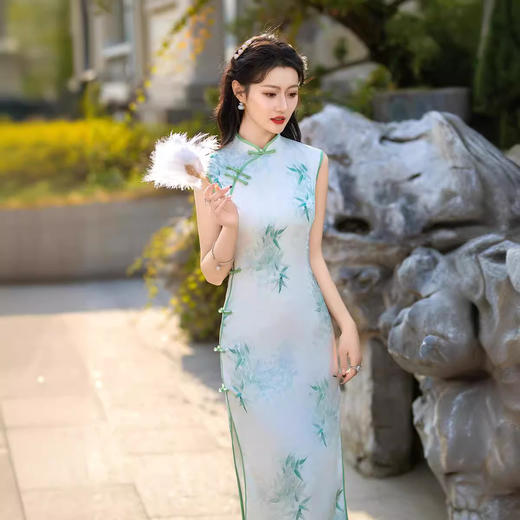 ZAYS年轻款改良无袖长款双层提花旗袍2024夏季新中式少女气质时尚旗袍 商品图1