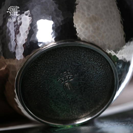 鹤鼎堂闻天系列终风锤目纹公杯（银色）（缺货） 商品图4
