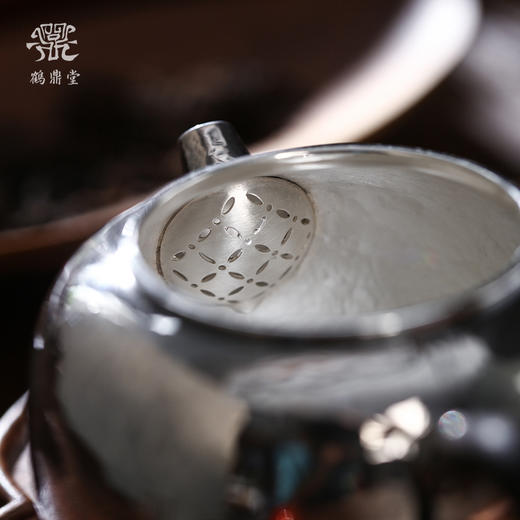 鹤鼎堂闻天系列棫朴急须錾刻世外桃源（银色）（缺货） 商品图2