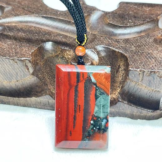 血石无事牌 尺寸约3.5-4cm（款式随机结缘，默认打孔配手工绳/颜色花纹各异） 商品图1