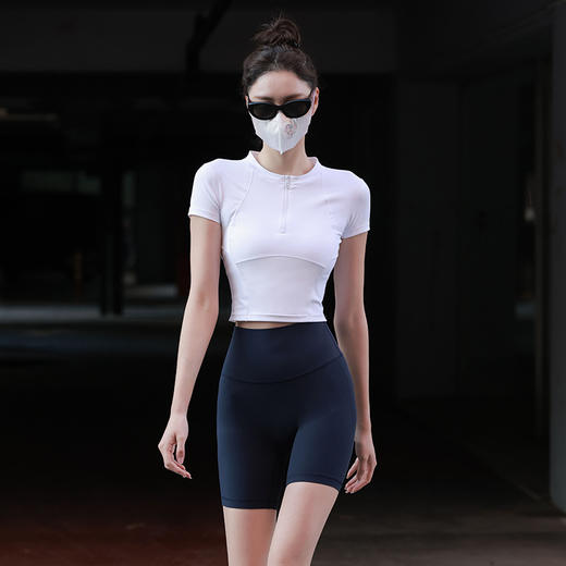 beemen软软糯糯三分短裤  轻薄亲肤 弹性巨大 高腰显腿长 瑜伽健身 骑行短裤 商品图1