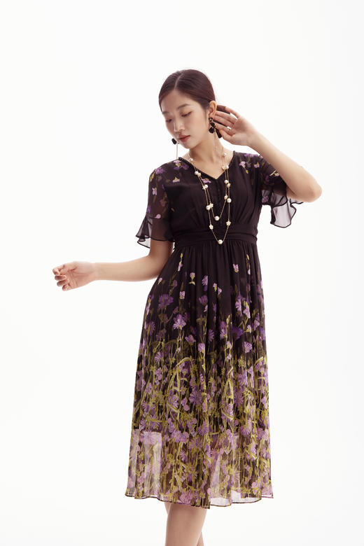 HJ2S53_紫薄汗色_连衣裙_夏季_精致钉珠 V 领荷叶袖网纱收腰显瘦气质中裙_高级女装_BERNIEELEN 伯妮斯茵 商品图2