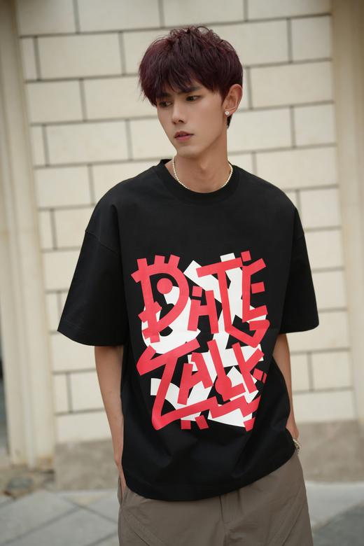 S412412962涂鸦字母印花短袖T恤 商品图3