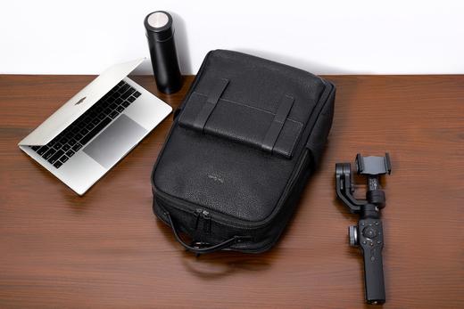 皮尔卡丹男士牛皮双肩包商务 商品图4