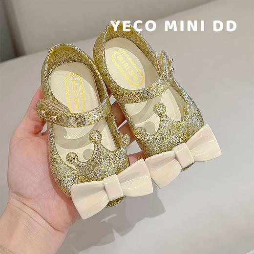 【果冻材质，防滑耐磨，雨天也不用担心】夏季新款皇冠蝴蝶结公主鞋 女童凉鞋 舒适果冻鞋 雨鞋 儿童果冻鞋-QQ 商品图4