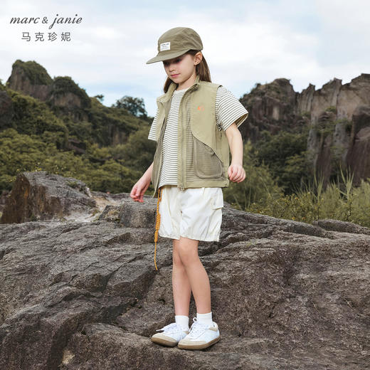 马克珍妮男童城市户外网眼拼接马甲儿童立领上衣春装新款240010 商品图1