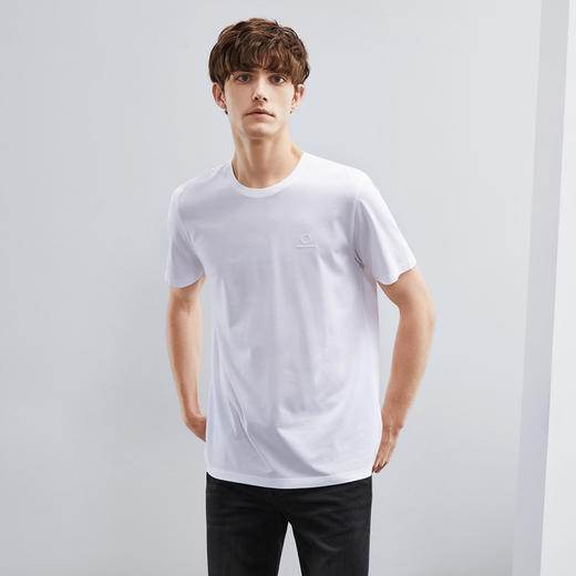 柒牌男士短袖T恤夏季新款时尚休闲含桑蚕丝抗菌圆领套头上衣124T72970 商品图2