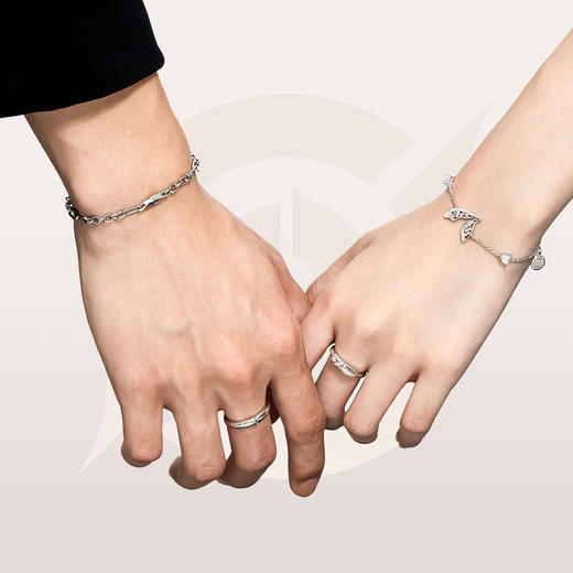 范琦×王者荣耀合作款  朵莉亚&海诺·心动手记· 海之奇遇情侣手链【 笔尖之约手链+人鱼之恋手链】 商品图3