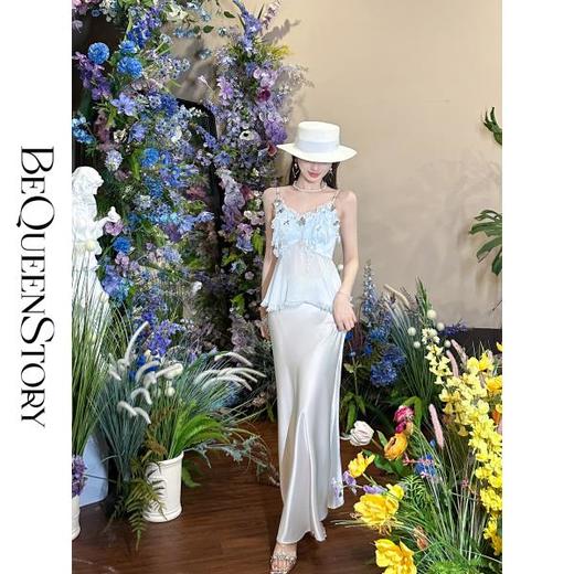 BeQueenStory【无尽爱意】花朵装饰100桑蚕丝自带胸垫吊带上衣 商品图4