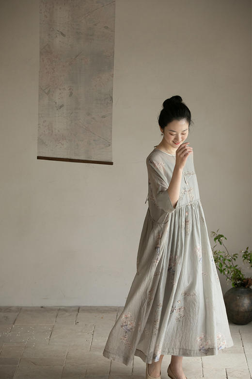 牧衣游原创 丝棉手绘印花连衣裙-----旦湫 商品图5