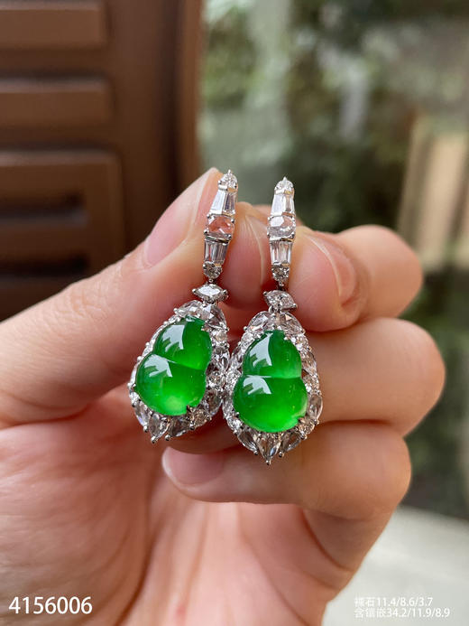 老坑玻璃种黄阳色调葫芦耳坠【4156006】具体价格微信咨询 商品图5