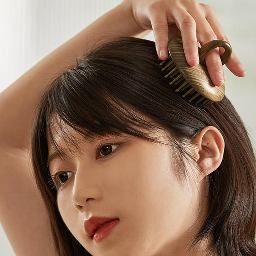 初心| 绿檀细齿指环梳按摩梳 商品图5