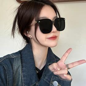 【买一送一！！】MointPhoice 金链条墨镜，高清镜片护目防眩晕，有效阻隔99%紫外线