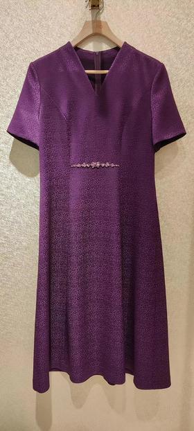 3楼 莱迪雅 醋酸礼服