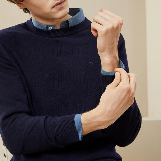 【可机洗】柒牌毛衣男秋冬新款时尚休闲含羊毛抗静电保暖圆领毛衫126Y70070 商品图2