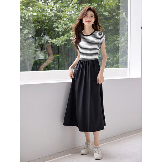 【五折购】熙世界2025夏新款法式假两件连衣裙收腰显瘦时尚条纹拼接长裙子 商品图4