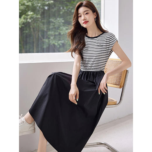 【五折购】熙世界2025夏新款法式假两件连衣裙收腰显瘦时尚条纹拼接长裙子 商品图2