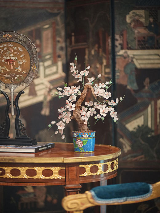 【已售】独角鹿西洋古董20世纪中国创汇时期出品宝相花纹样景泰蓝盆装饰「碧桃」珍宝像生盆景 商品图2