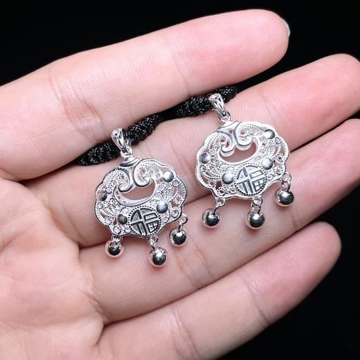 吊坠足银 玉美人菲菲HZ#足银吊坠-如意锁约19*21mm-多样性发 商品图0