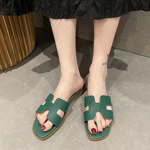 【2025夏季新款小香风一字拖】仙女风拖鞋，轻松不累脚，防滑鞋底PU优质面料鞋面，百搭舒适，通勤逛街遛弯随穿随走Y 商品图2