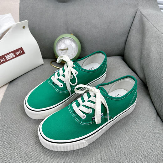 【平底舒适，滑板鞋设计】2024春季新款低帮帆布鞋 女学生ins韩版 平底百搭低帮 潮休闲滑板鞋-QQ 商品图8
