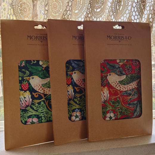 【品牌直发】1折❗️39元起❗️ 英国家居扛把子❗「Morris&Co.花园草莓小偷家居系列」宝藏品，美出天际，让艺术融入生活 ⭕围裙&茶巾&桌旗轻松打造奢华家居氛围感 商品图6