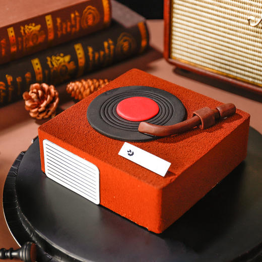 【时光的CD机】1.5磅提拉米苏慕斯开心果慕斯手工草莓酱夹心 商品图6