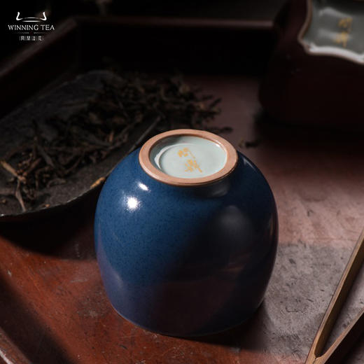 问鼎汝瓷经典款黛蓝斗胆杯 商品图3