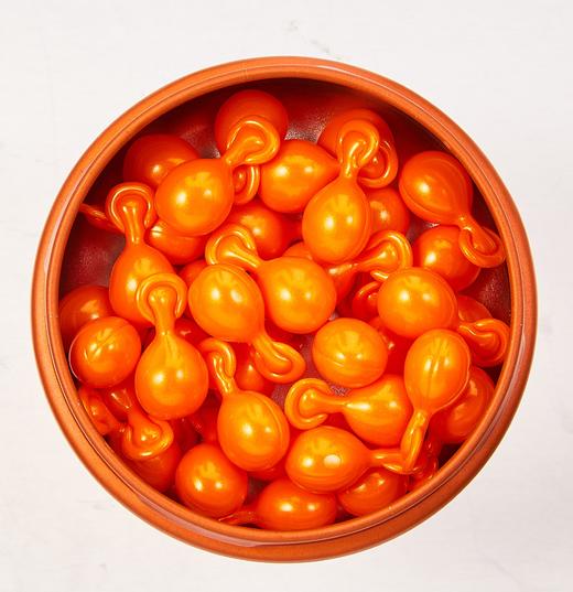 文莱进口 枫缇 紧肤舒缓精华胶囊(腿部及手臂专用)0.46ml*30粒 商品图1