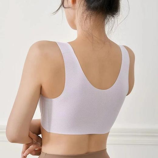 轻盈聚拢 无钢圈无痕背心式内衣一片式文胸 让这个夏天更加清凉透气 商品图1