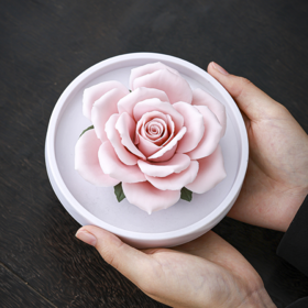 【积分兑换】非遗手捏玫瑰瓷花香薰礼盒