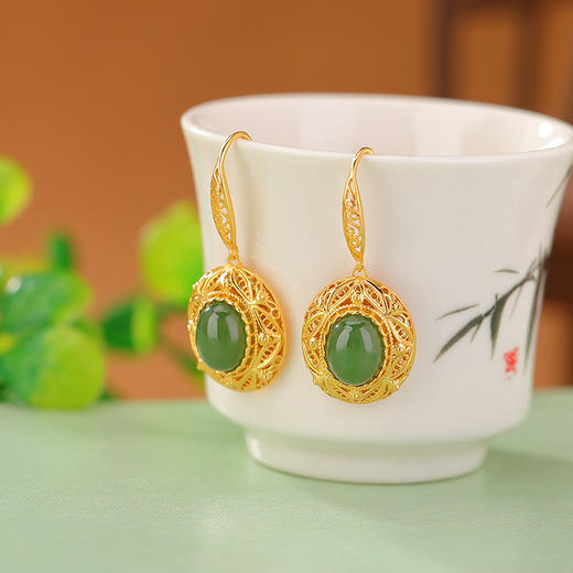 S925纯银镀金和田玉碧玉蜜蜡复古花丝镂空蛋面耳坠CW 商品图1