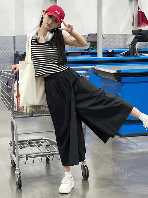 【2025夏季新款山本裤裙】高腰+八分裤裙的设计百搭且显瘦不易走光，面料透气舒服，日常上班通勤遛弯休闲裤Y 商品图2